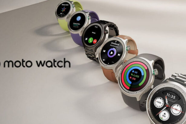 Moto Watch Specifications
